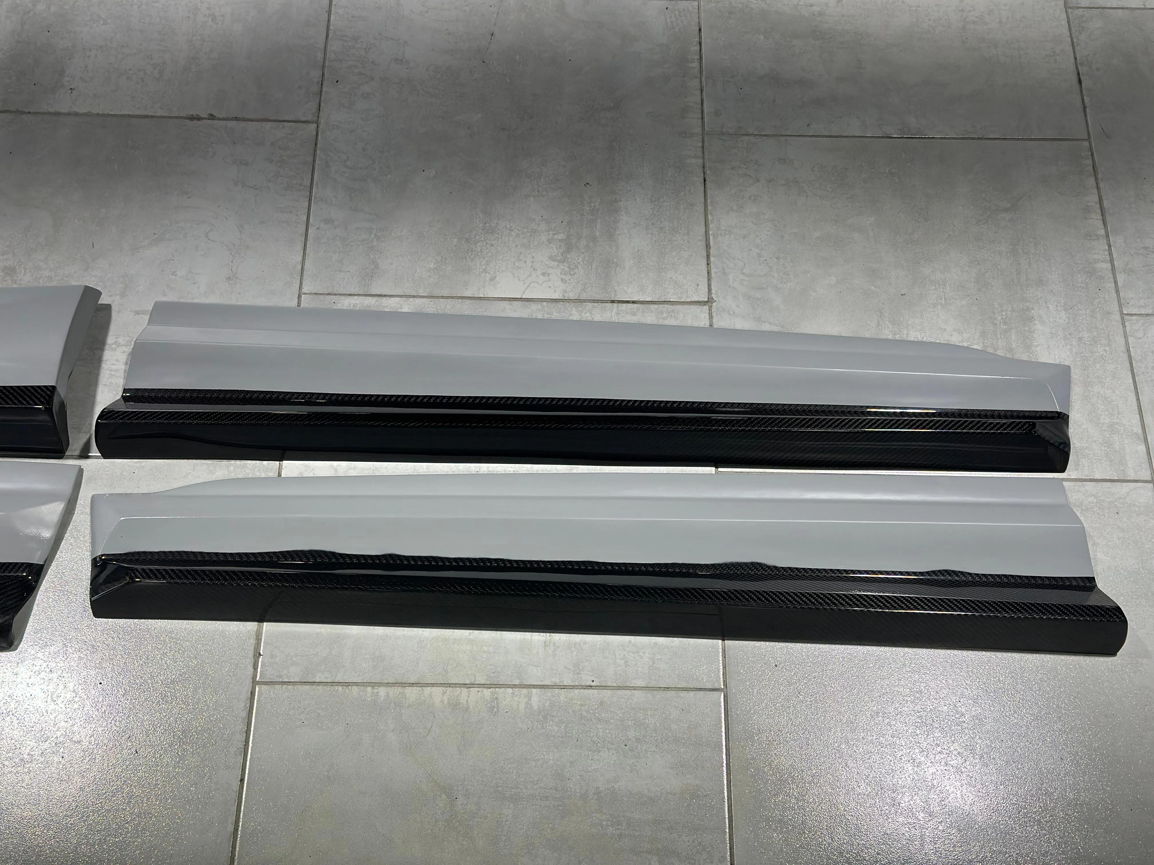 Aero Republic M Side Skirts for Lamborghini Urus 2019-2022 Carbon Fiber