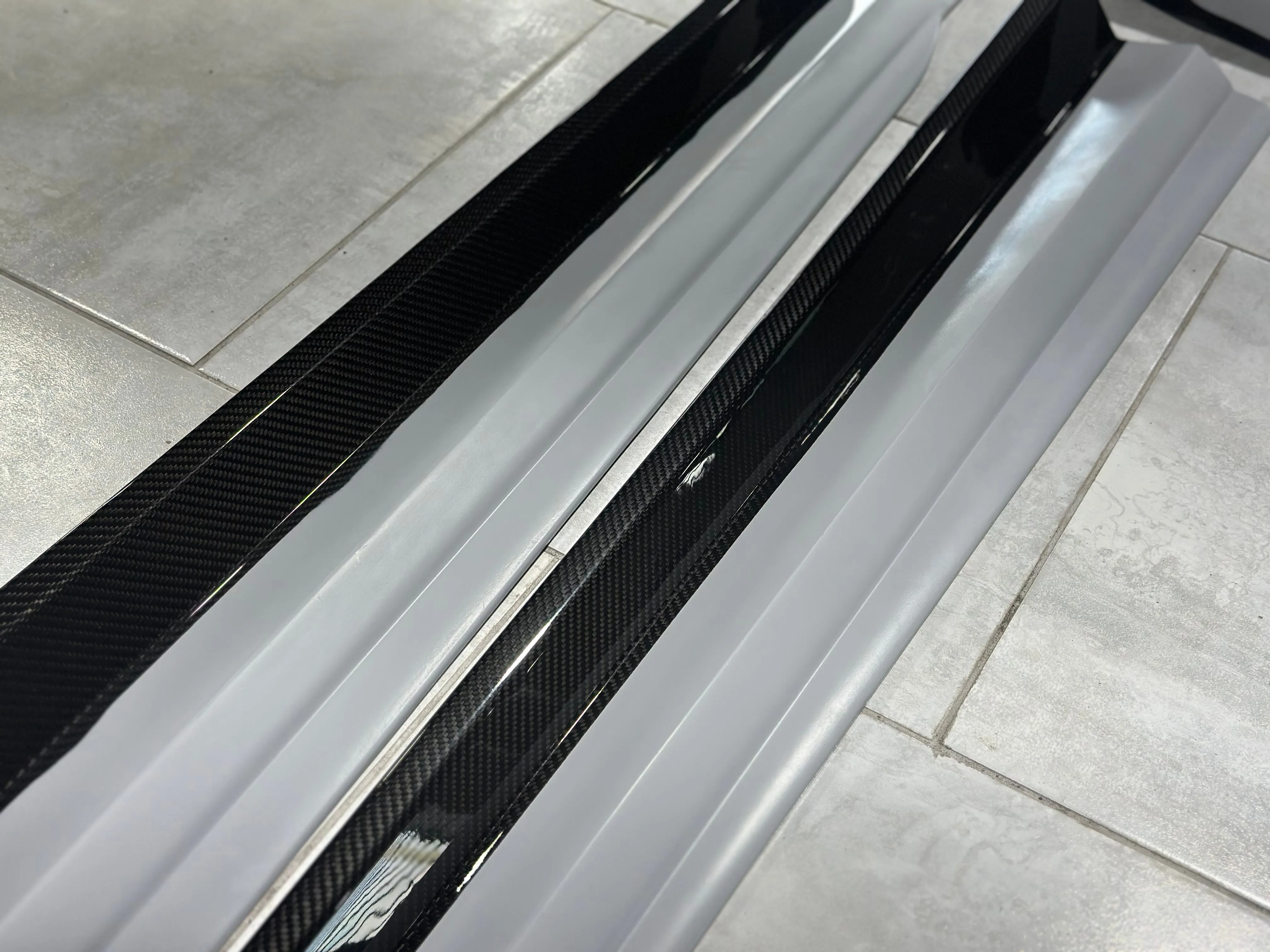Aero Republic M Side Skirts for Lamborghini Urus 2019-2022 Carbon Fiber