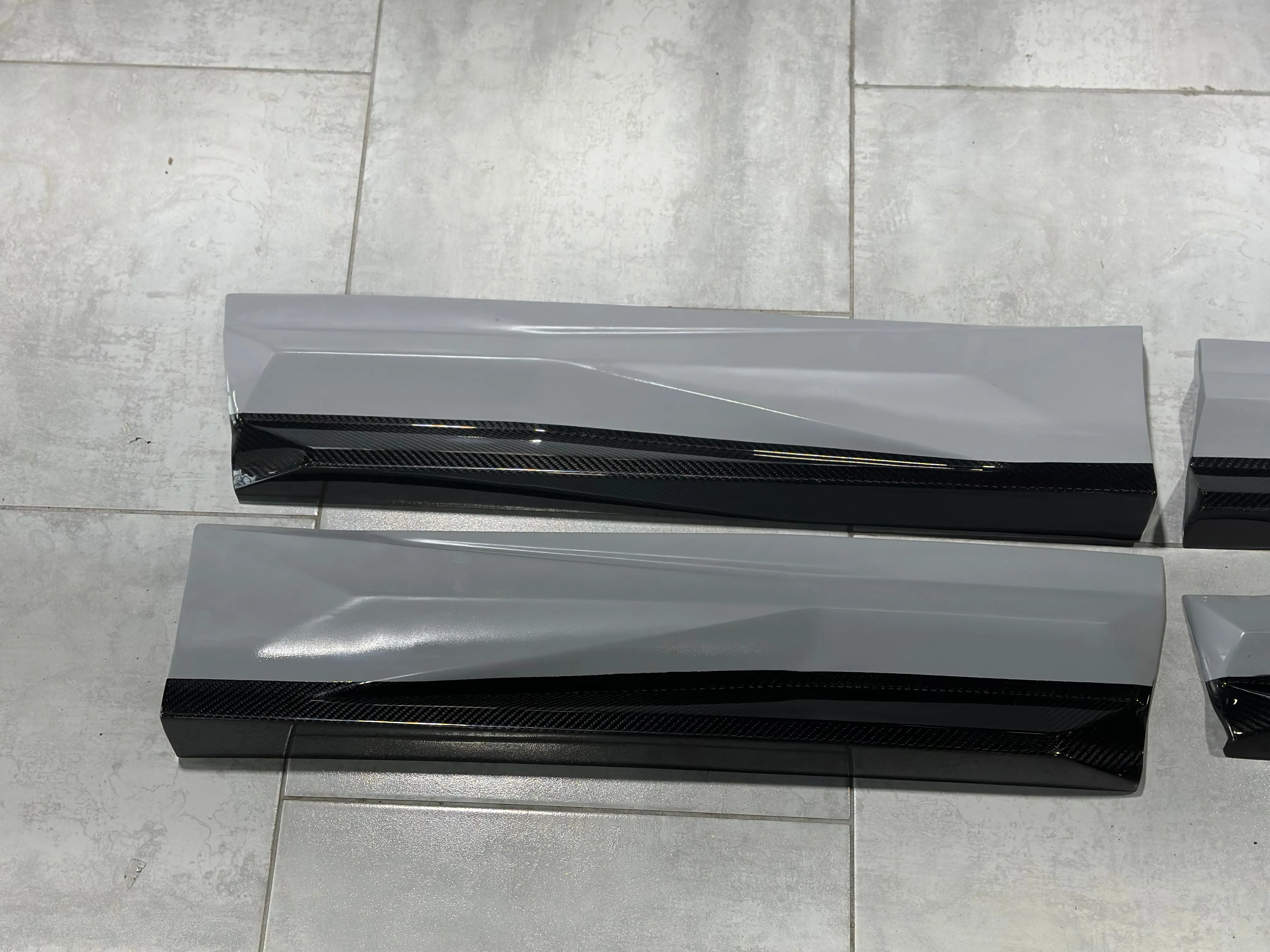 Aero Republic M Side Skirts for Lamborghini Urus 2019-2022 Carbon Fiber