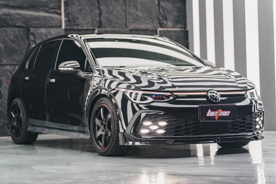 BCTXE Tuning Side Skirts for Volkswagen GTI & R-line MK8 2022-ON Pre-preg Carbon Fiber