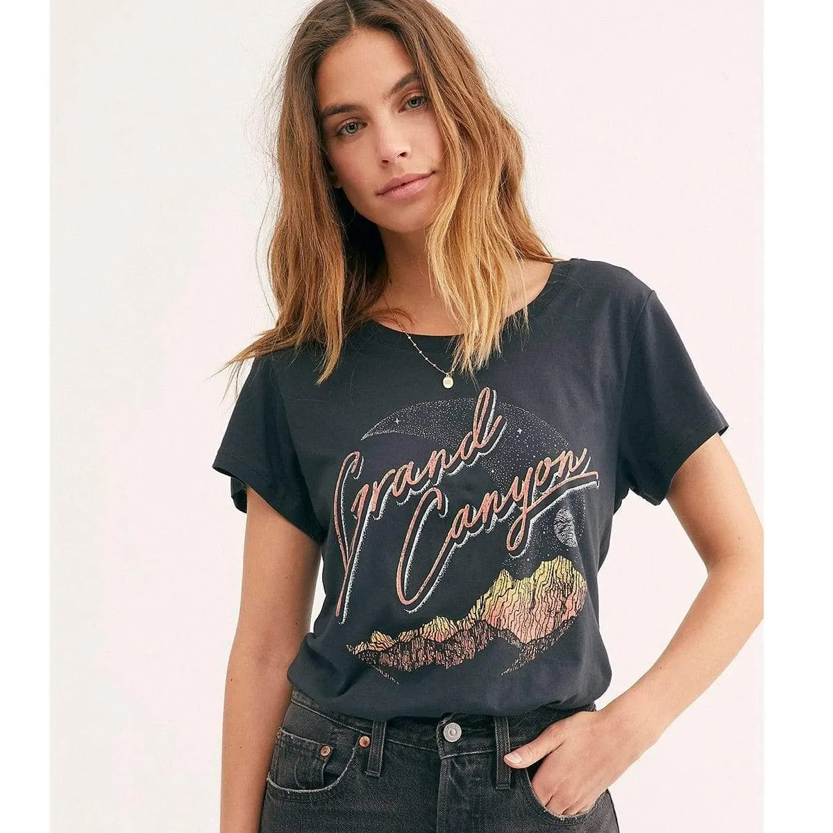Casual Graphic Women Tee Shirt