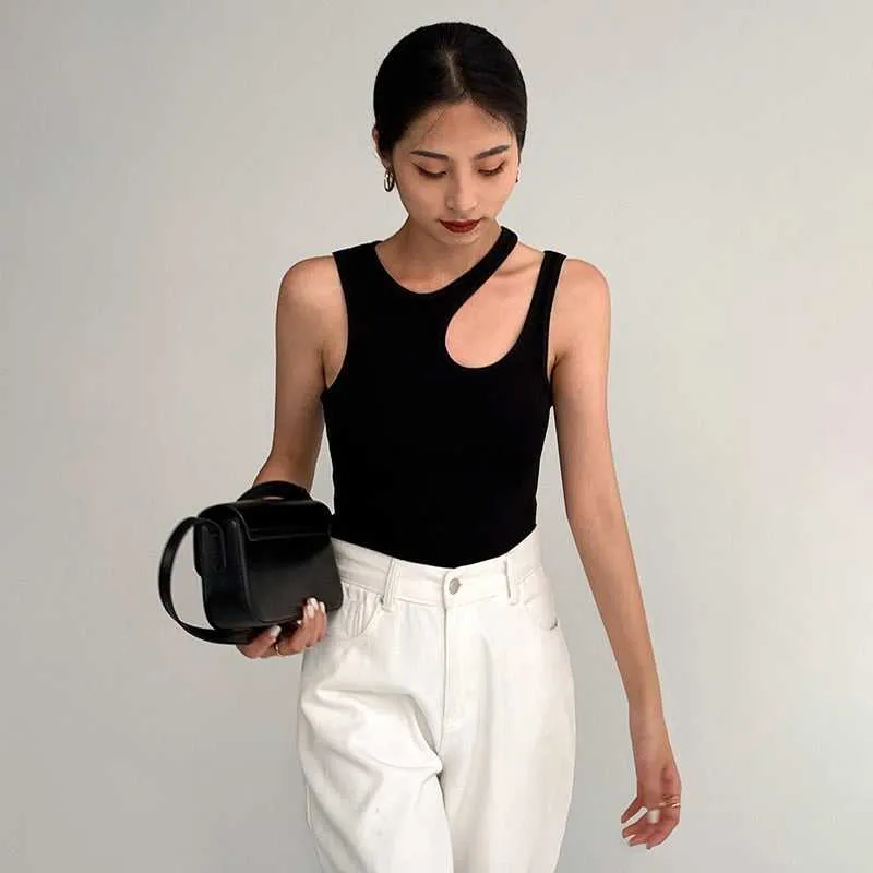 Casual White Cut Out Women T-Shirt