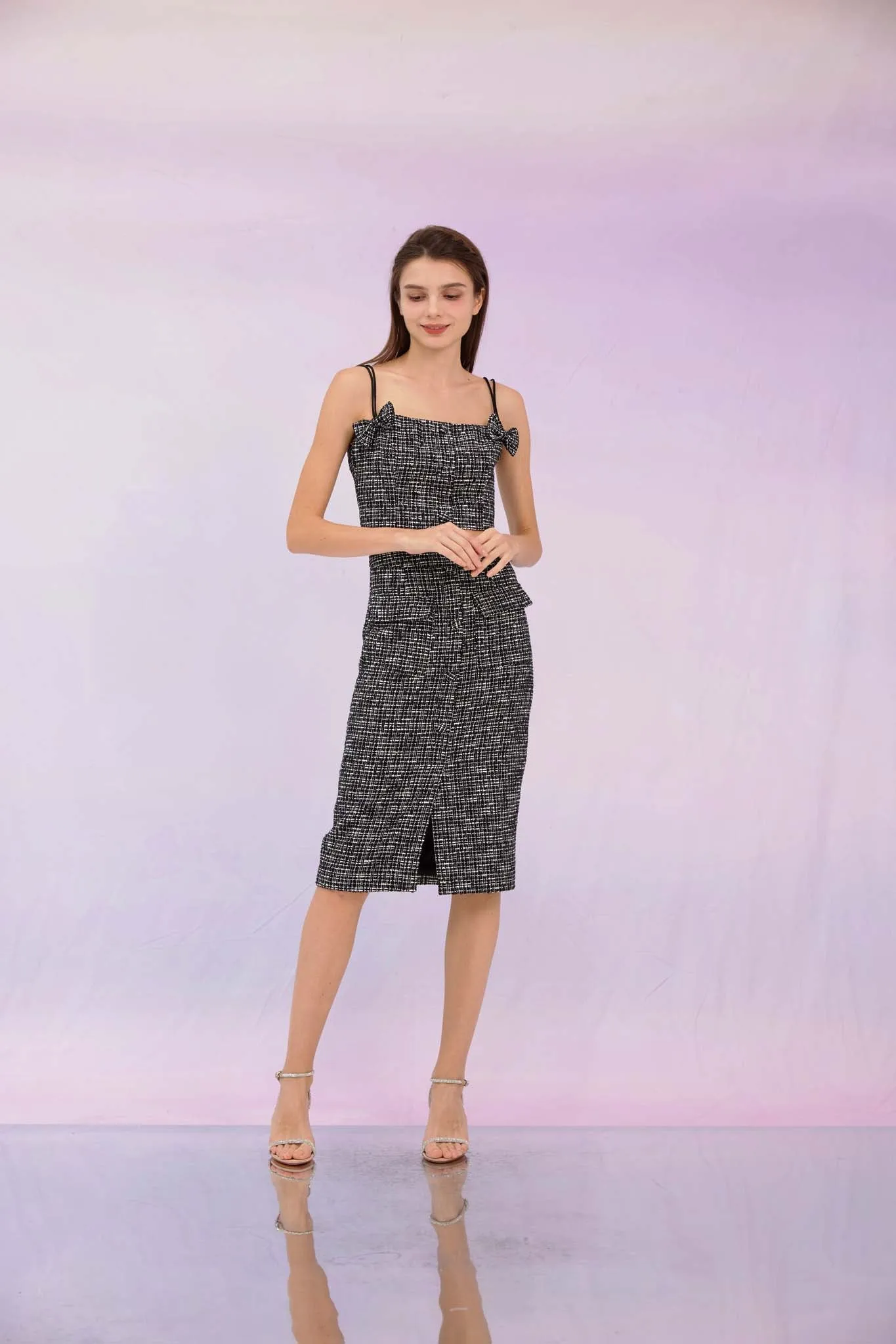 Geraldina Black Tweed Bow Top