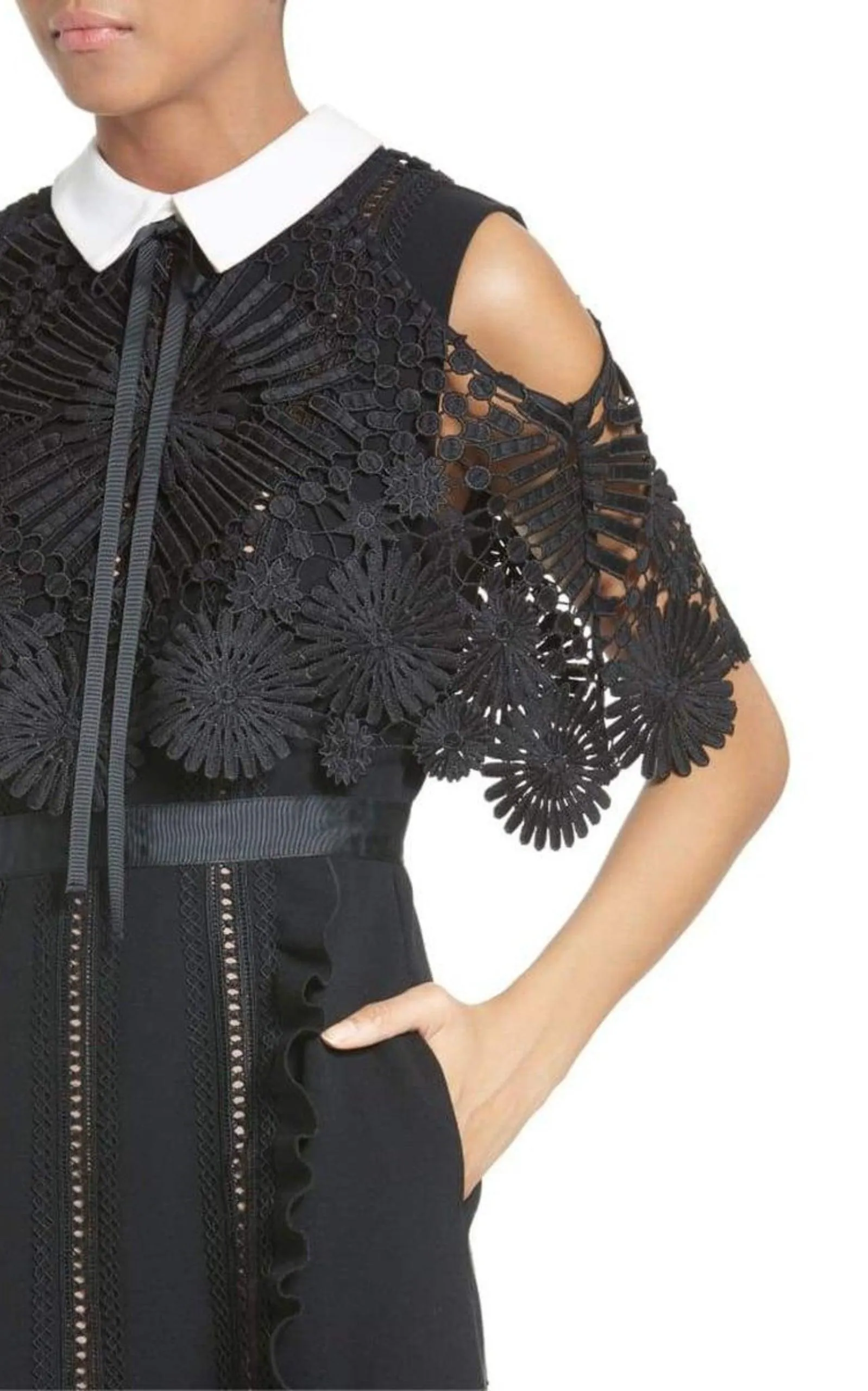 Hinkley Cold Shoulder Midi Dress
