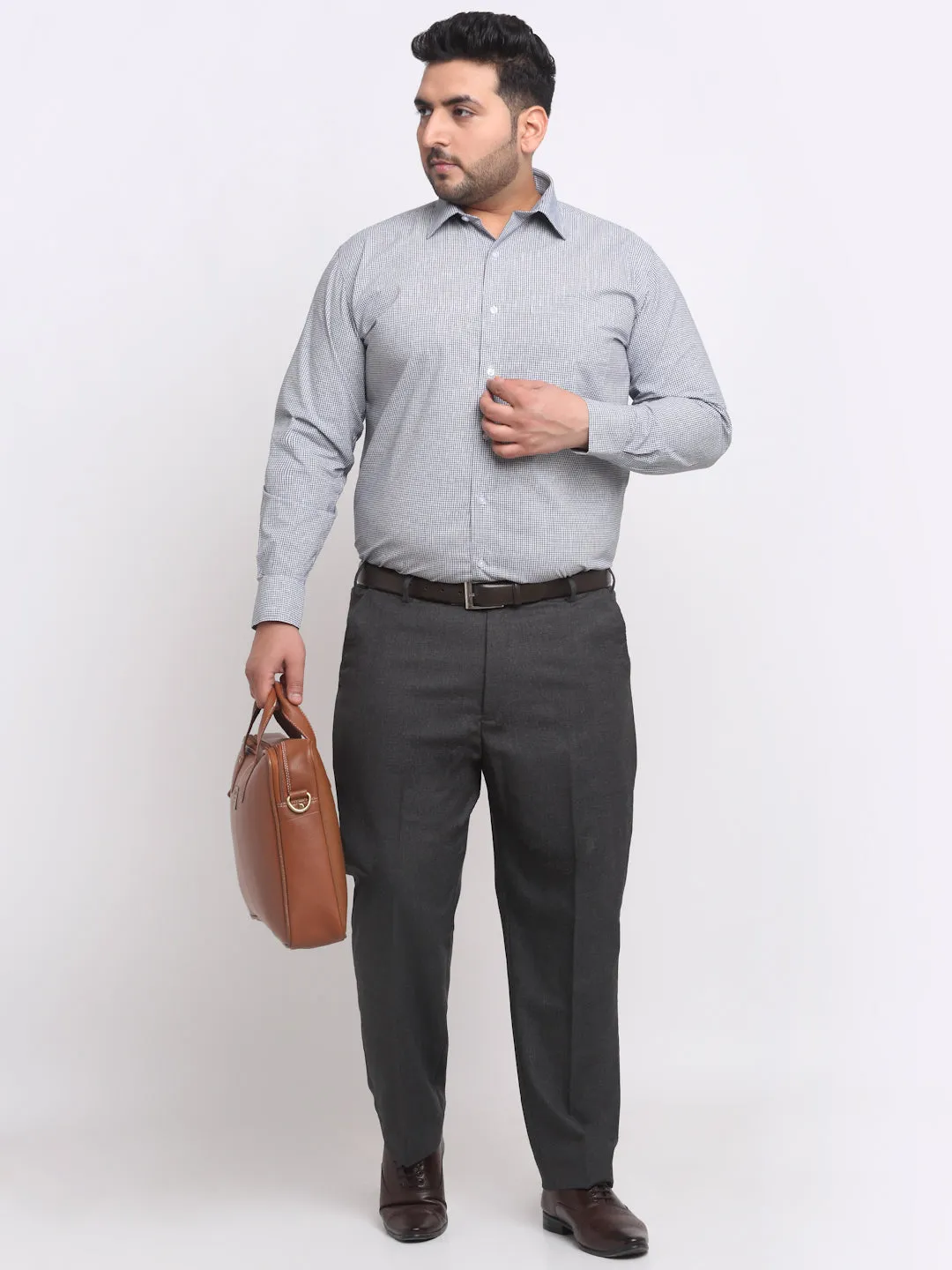 plusS Plus Size Black Spread Collar Opaque Cotton Formal Shirt