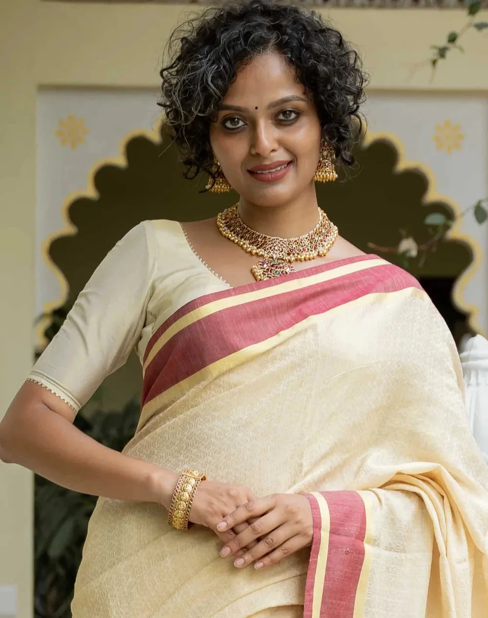 Readymade Creme Viscose Zari Blouse With Dome Neck
