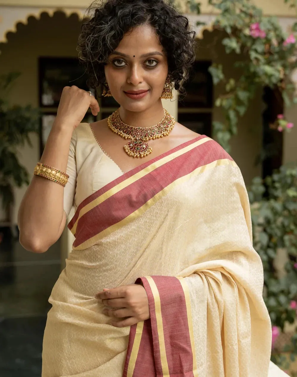 Readymade Creme Viscose Zari Blouse With Dome Neck
