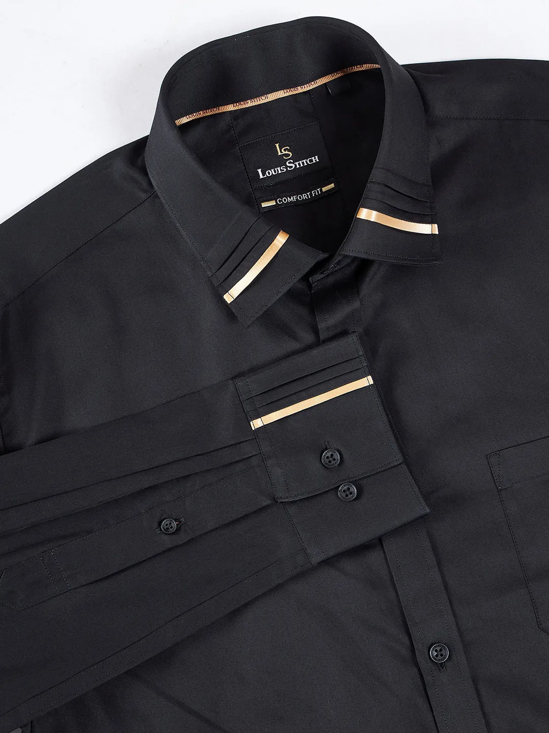 Regular Fit Solid Black Shirt For Men