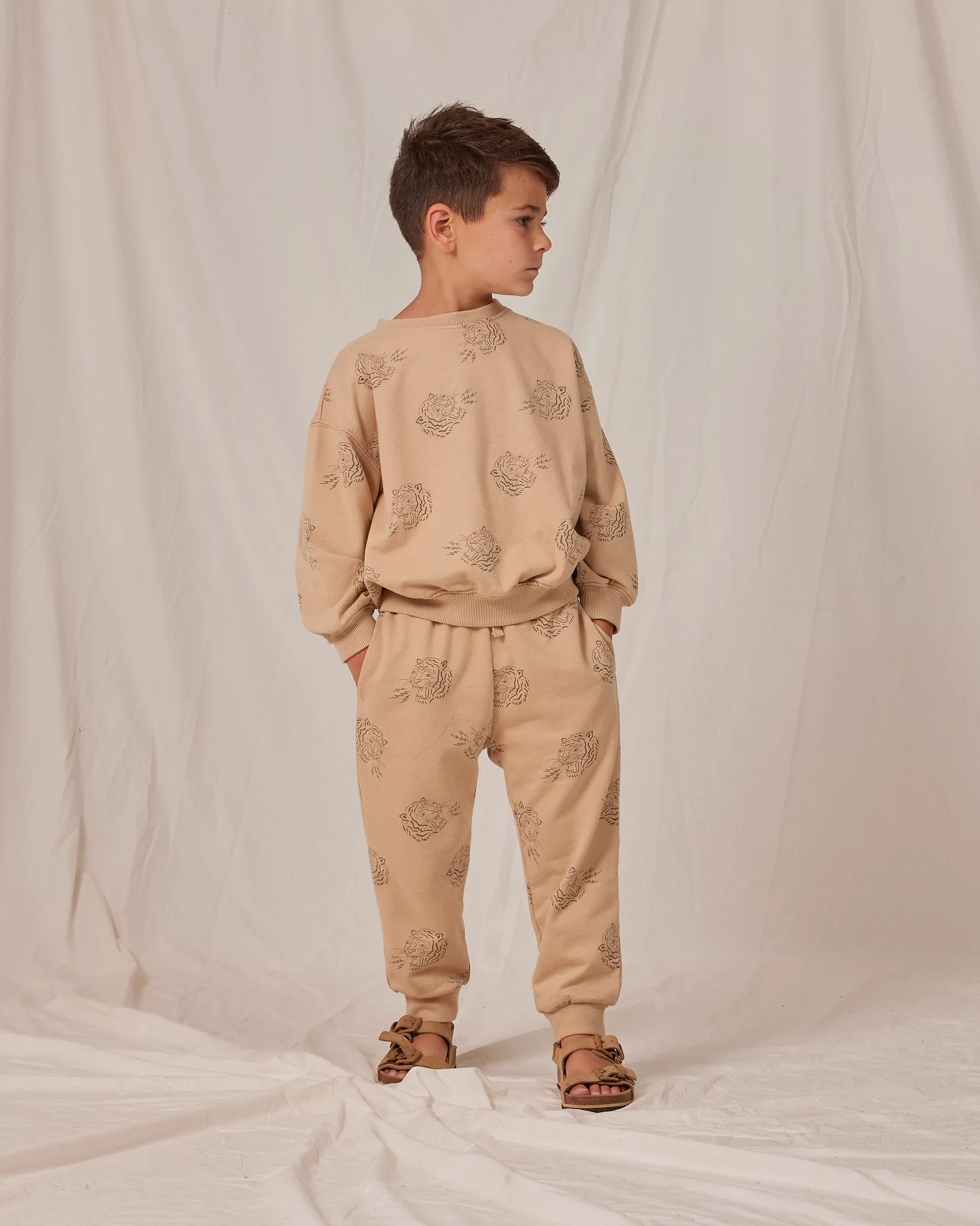 Rylee & Cru Sand Rawr Relaxed Sweatshirt & Jogger Pant