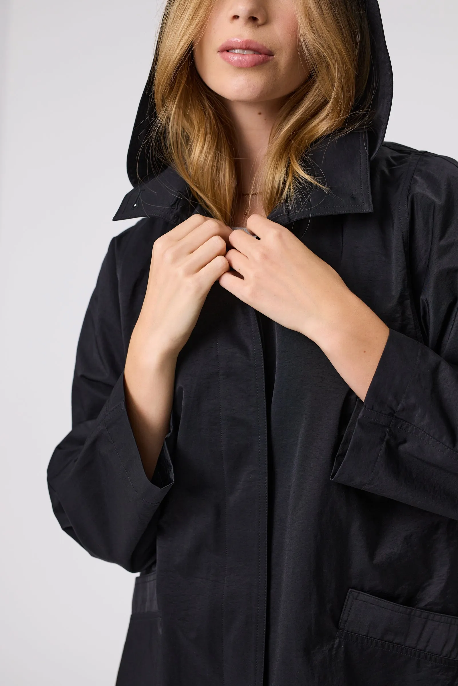 Season Trench Coat - Black